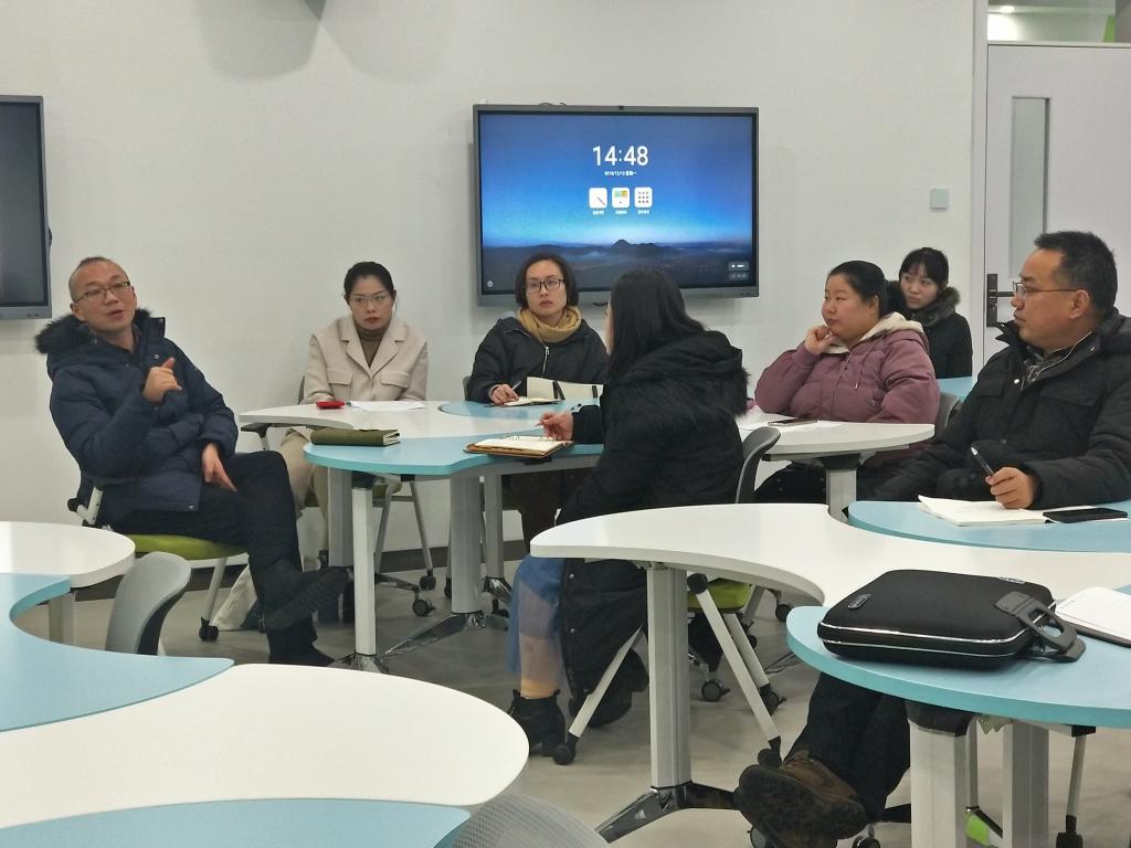 澳門三肖三碼精準(zhǔn)100,實(shí)地方案驗(yàn)證策略_桌面款90.607
